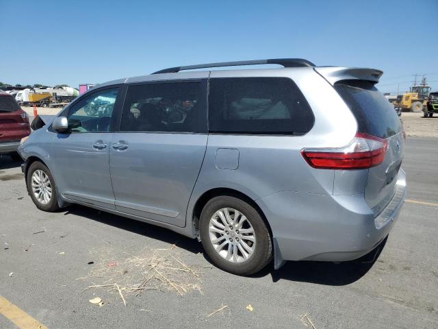 2016 TOYOTA SIENNA XLE 5TDYK3DC1GS721356