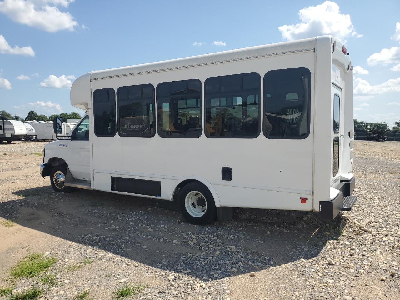 FORD ECONOLINE E350 SUPER DUTY CUTAWAY VAN