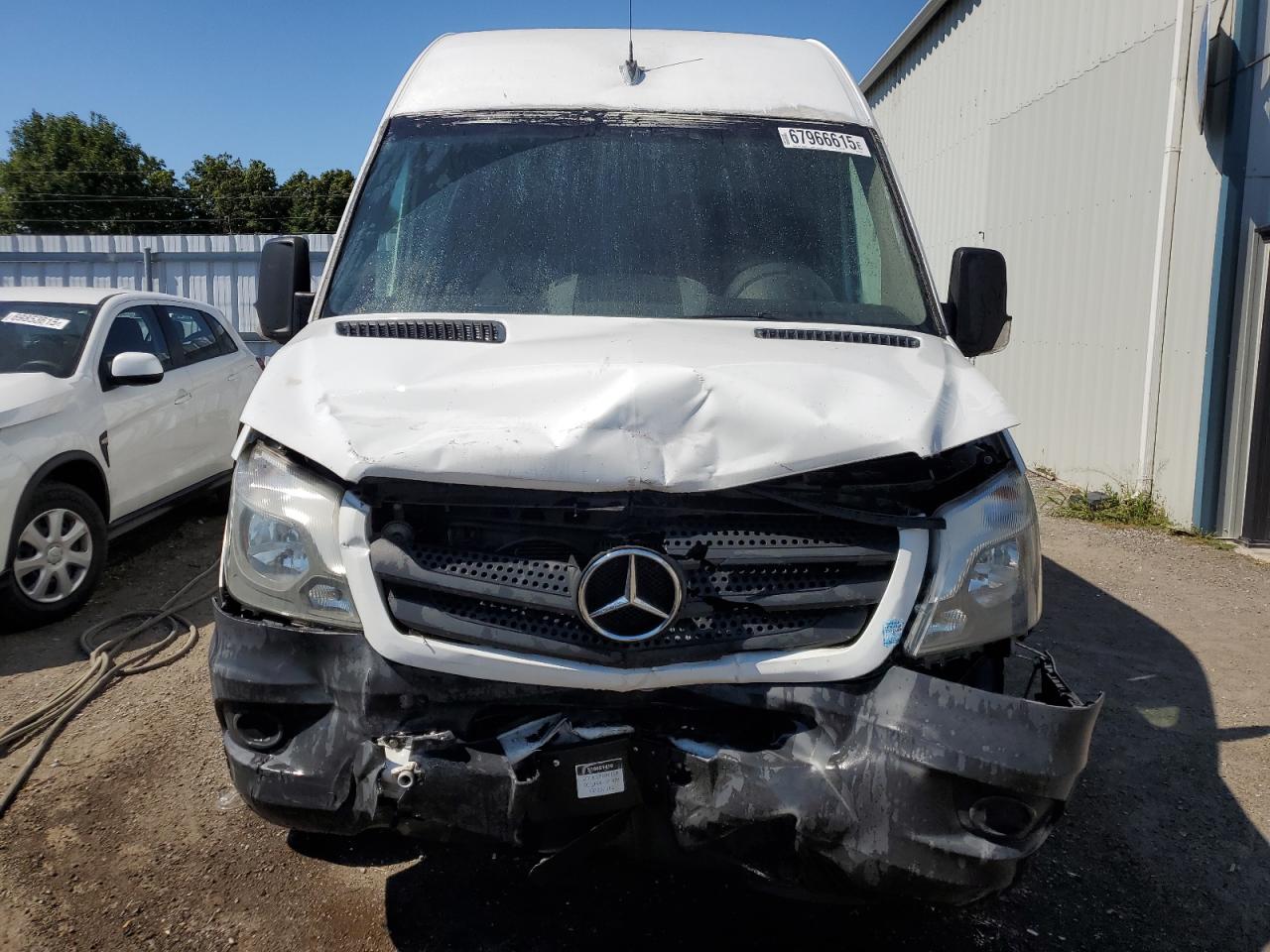 MERCEDES-BENZ SPRINTER 2500