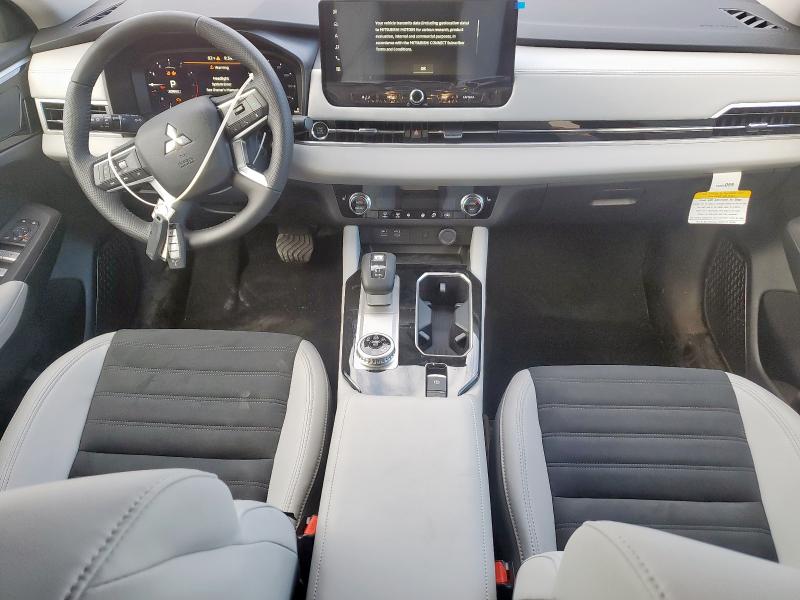 2025 MITSUBISHI OUTLANDER SE JA4J3VA85SZ022632