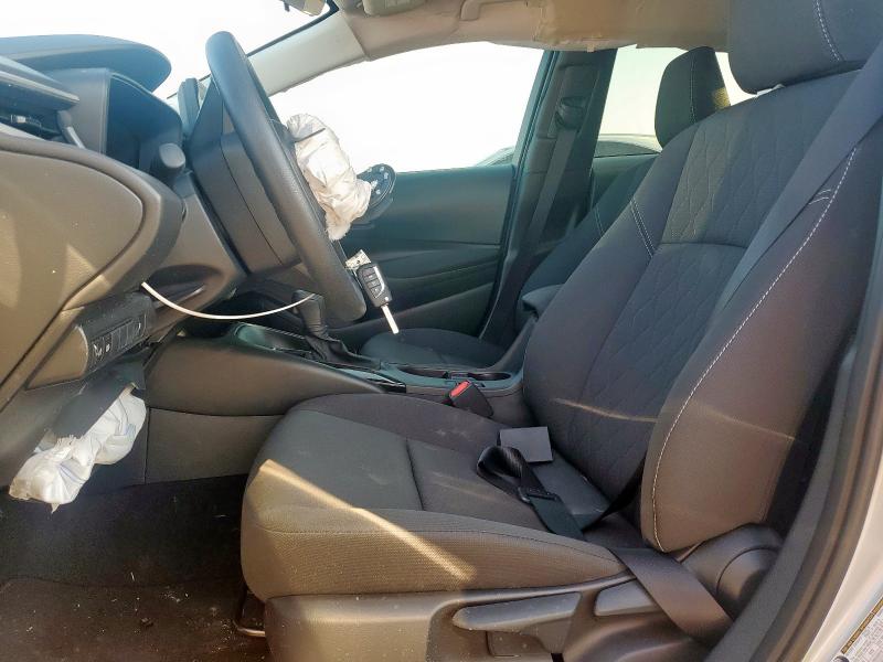 2025 TOYOTA COROLLA LE - JTDBCMFE4S3102266