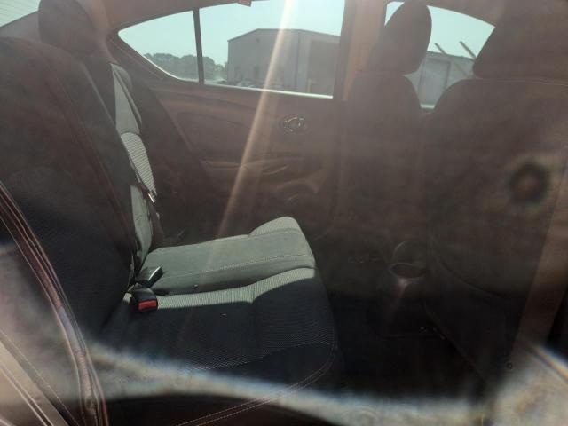 2017 NISSAN VERSA S 3N1CN7AP8HL847756