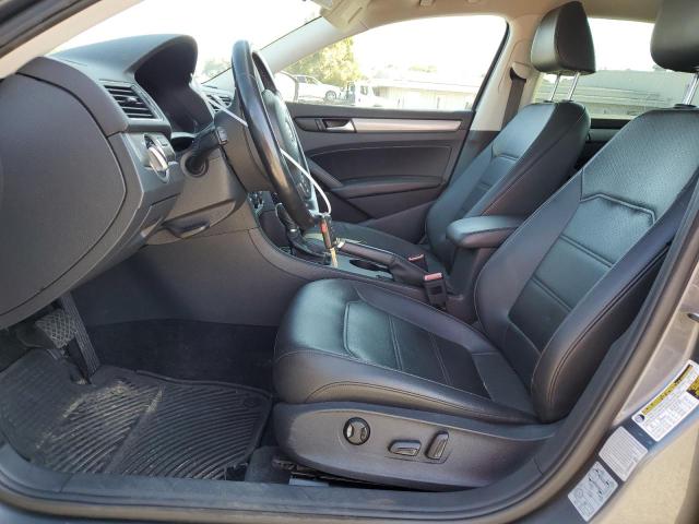 2015 VOLKSWAGEN PASSAT S 1VWAS7A36FC090680