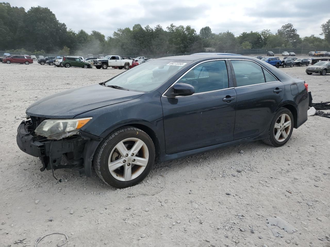 TOYOTA CAMRY L