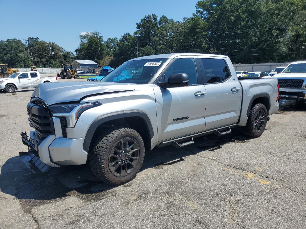 TOYOTA TUNDRA CREWMAX SR