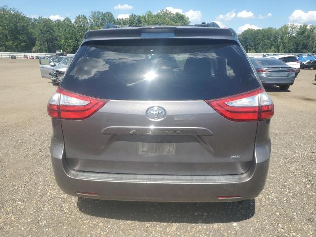2019 TOYOTA SIENNA XLE 5TDYZ3DC7KS977943