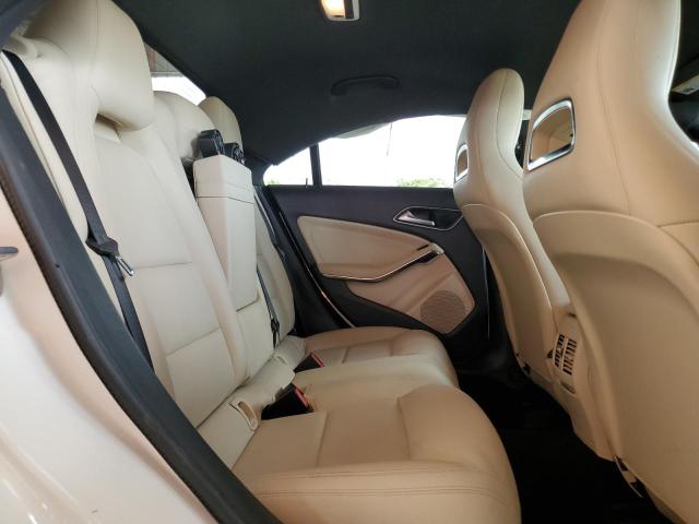 2019 MERCEDES-BENZ CLA 250 WDDSJ4EBXKN744448