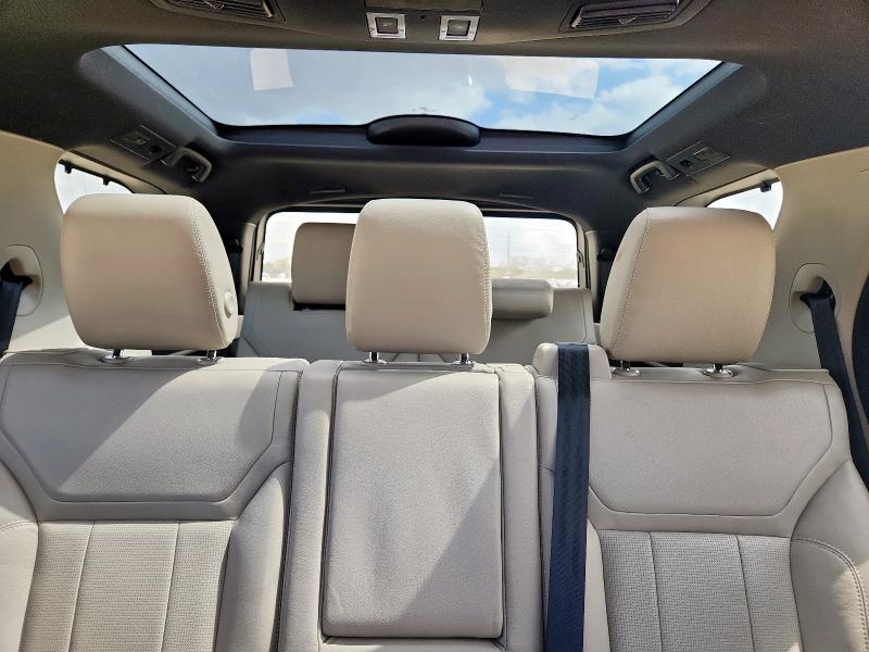 2019 LAND ROVER DISCOVERY SALRG2RV1K2401277