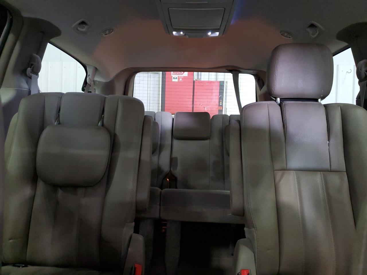 CHRYSLER TOWN & COUNTRY TOURING