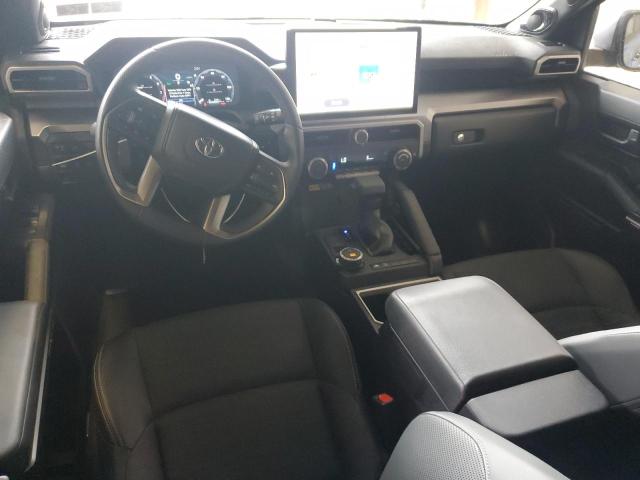 2025 TOYOTA 4RUNNER SR JTEVA5BR7S5006083