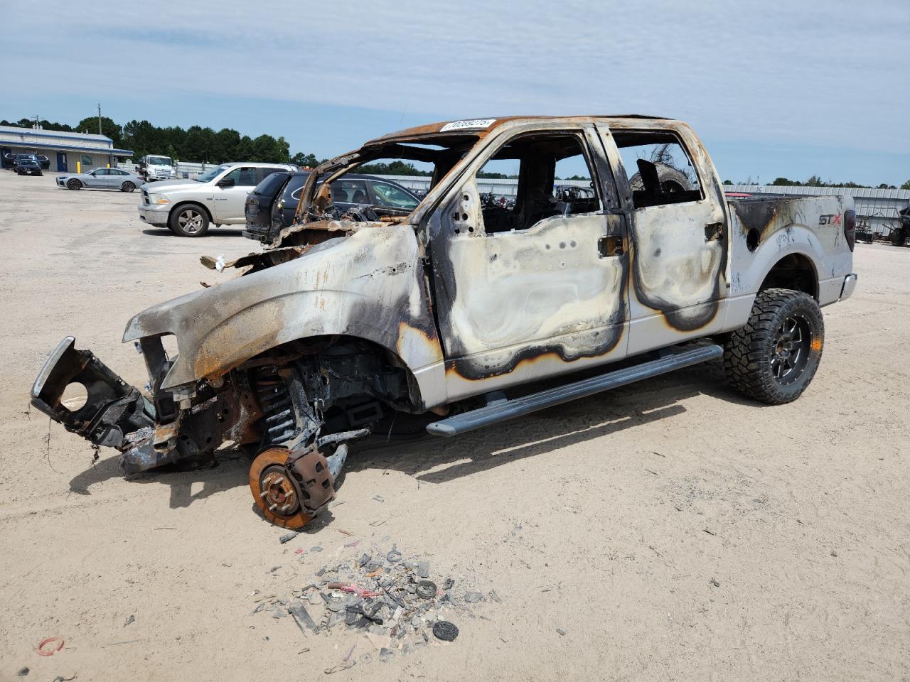 Lot #3309616573 2014 FORD F150 SUPER