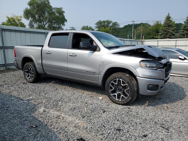 2025 RAM 1500 LARAM 1C6SRFJP9SN620601