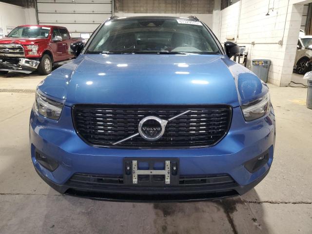 2021 VOLVO XC40 T5 R- YV4162UMXM2456459