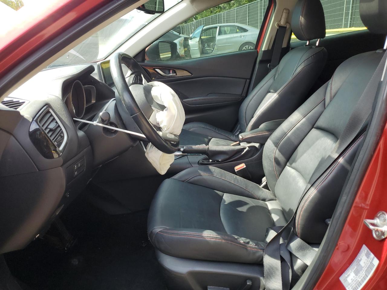 MAZDA 3 GRAND TOURING