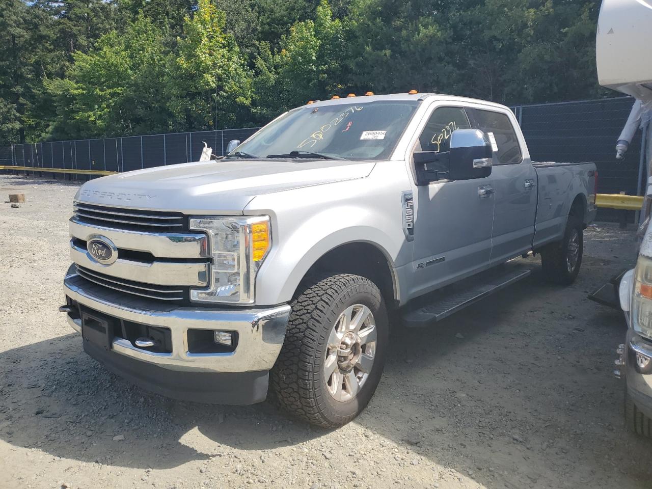 FORD F-350 SUPER DUTY