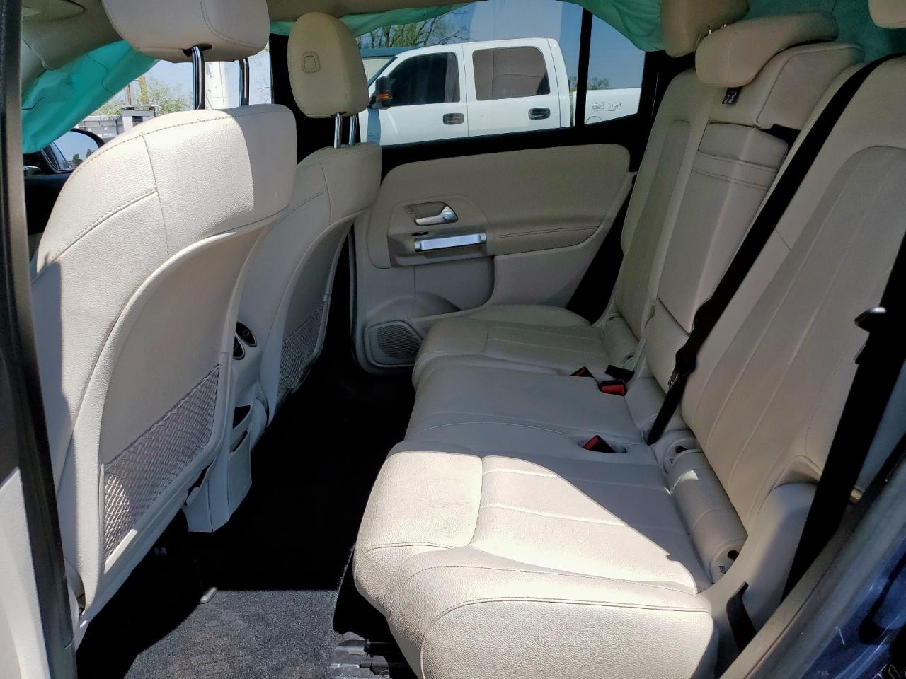 MERCEDES-BENZ GLB-CLASS 250