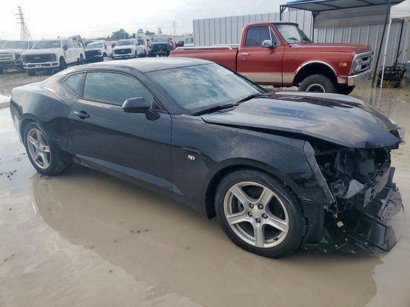 2018 CHEVROLET CAMARO LT 1G1FB1RX3J0161043
