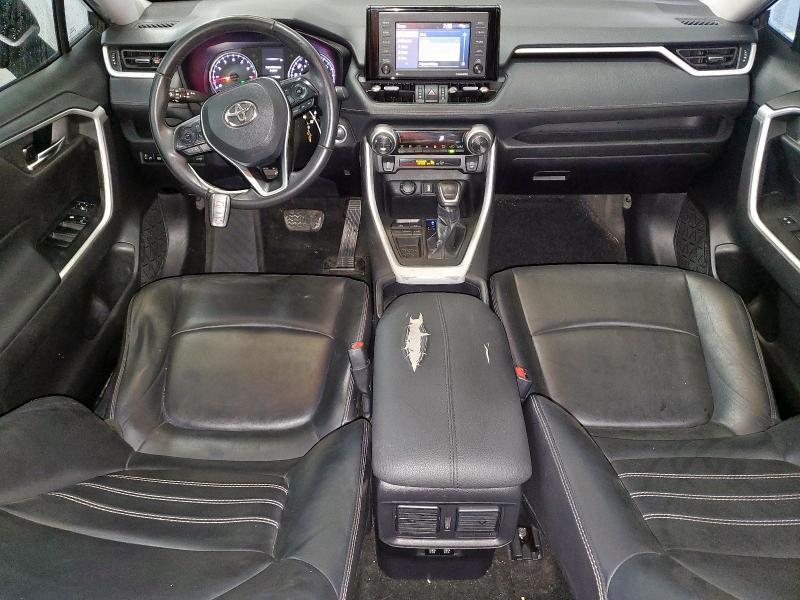 2021 TOYOTA RAV4 XLE PREMIUM 2T3C1RFV1MC111497