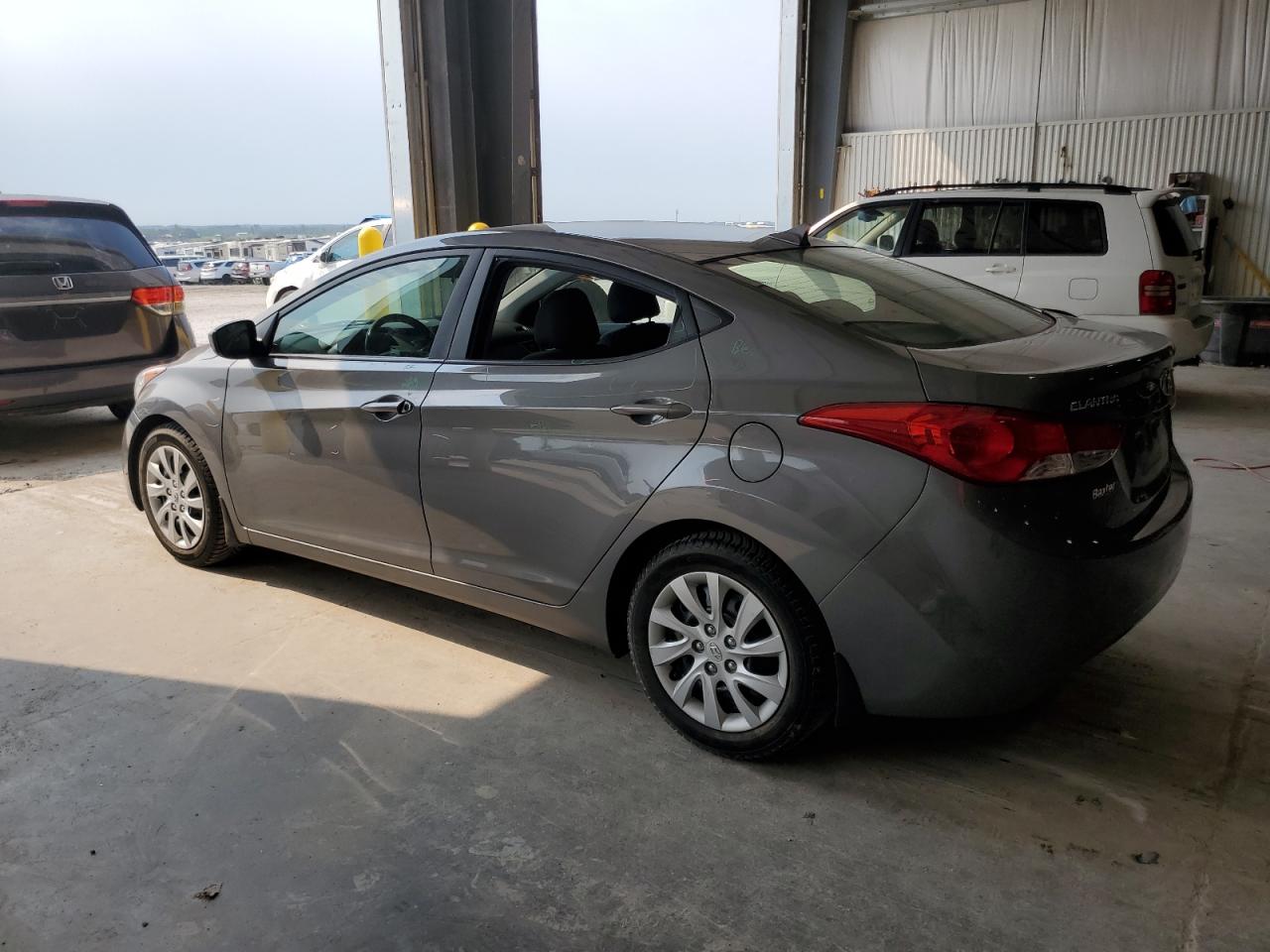 HYUNDAI ELANTRA GLS