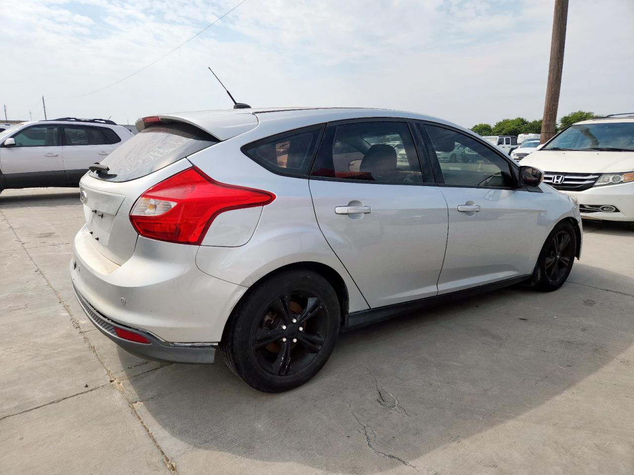 FORD FOCUS SE