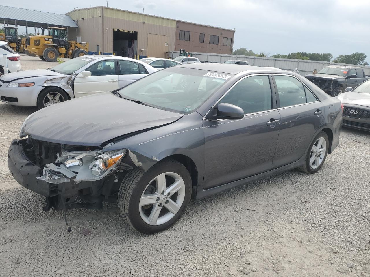 TOYOTA CAMRY L