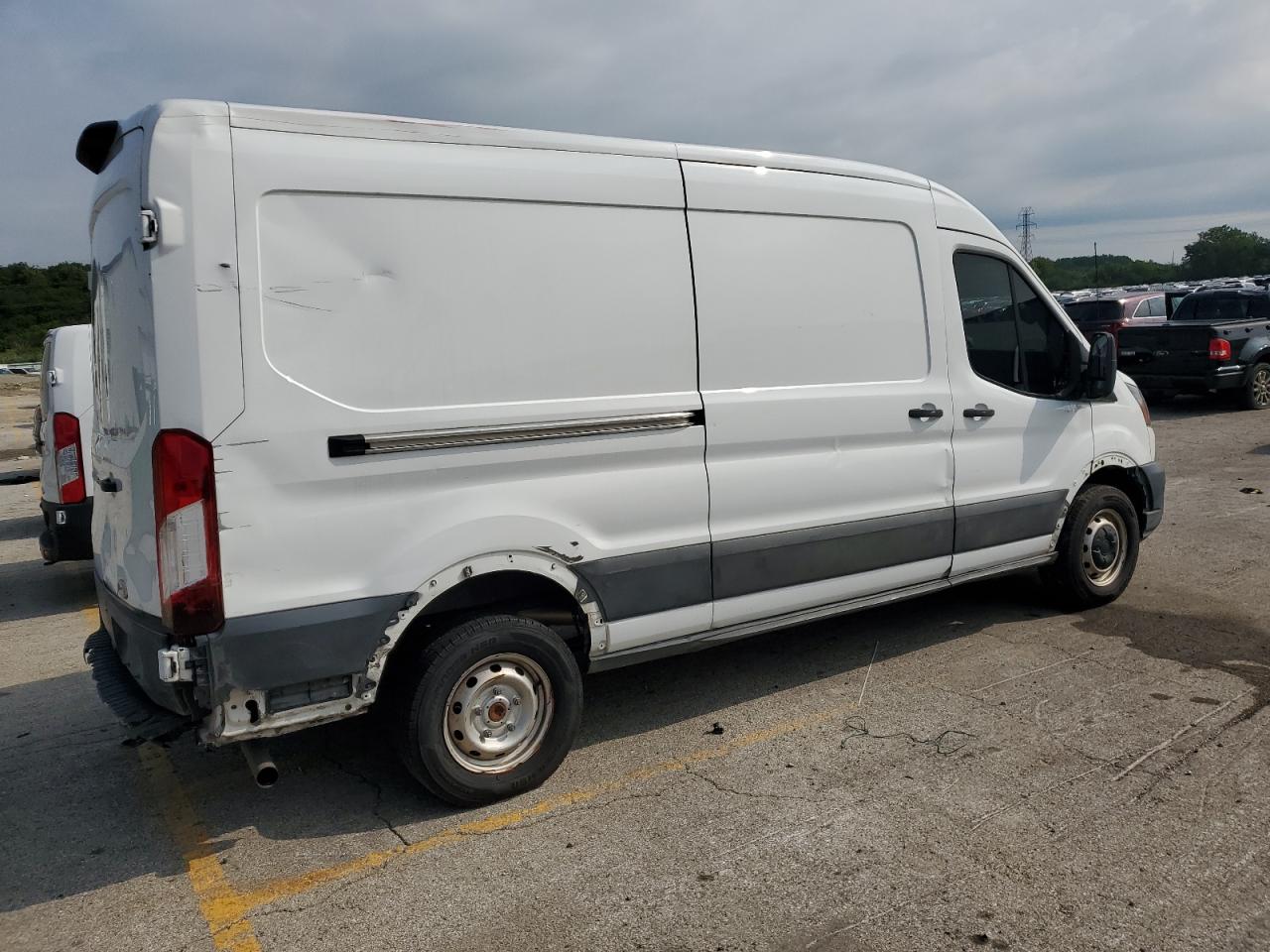 FORD TRANSIT T-250