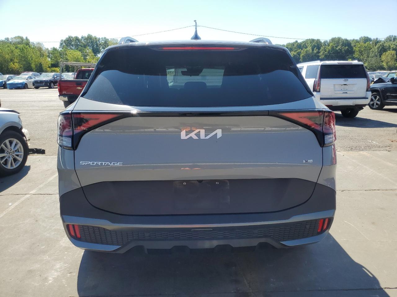 KIA SPORTAGE X LINE