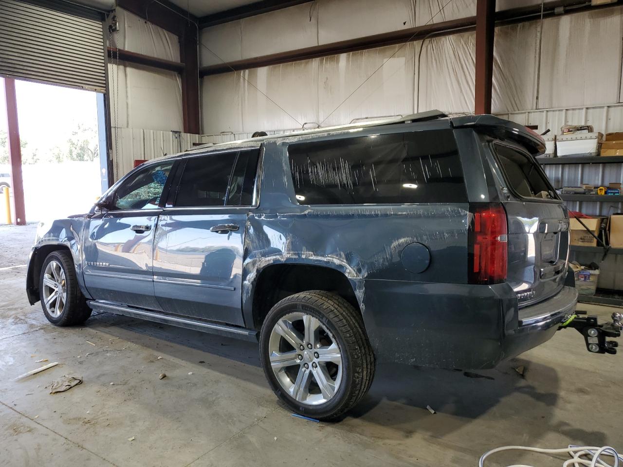 CHEVROLET SUBURBAN K1500 PREMIER