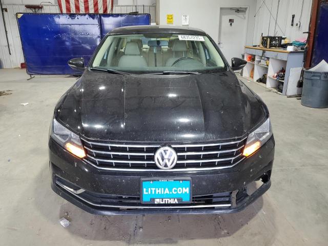 2017 VOLKSWAGEN PASSAT SE - 1VWBT7A37HC032548