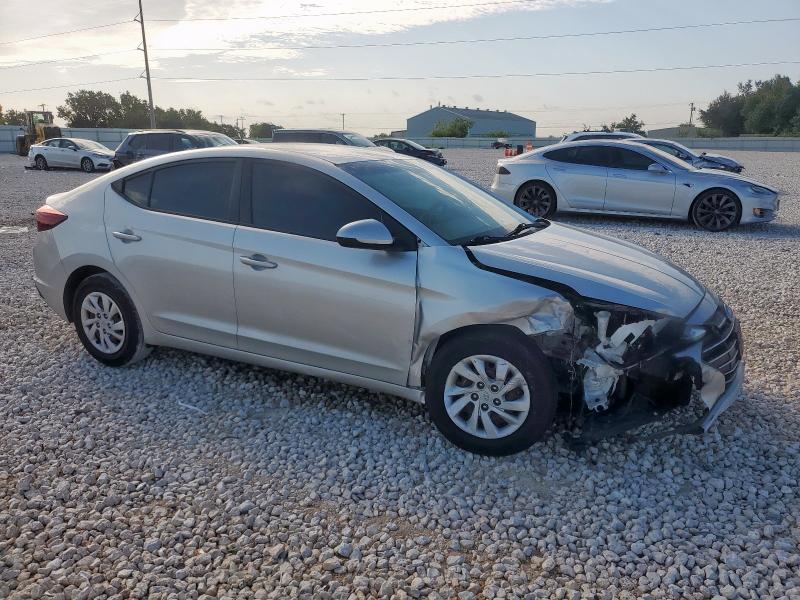 2019 HYUNDAI ELANTRA SE - 5NPD74LF7KH409753