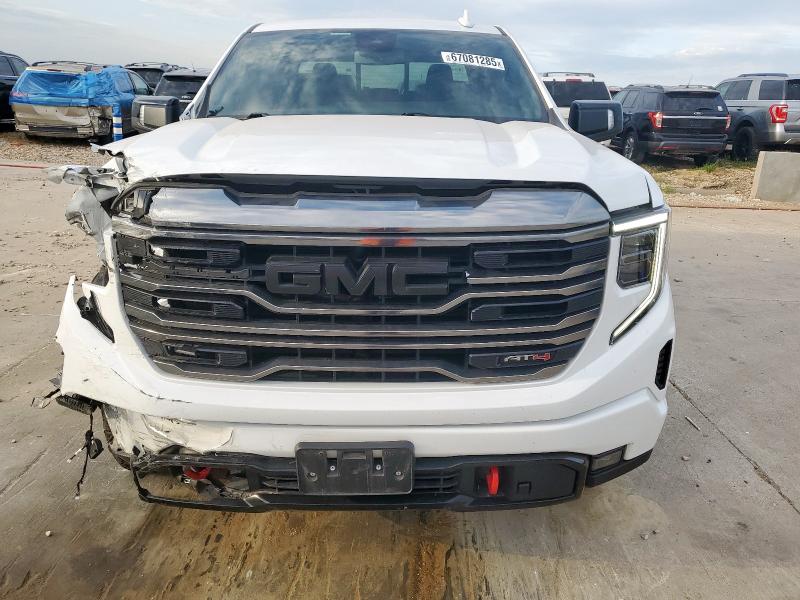 2022 GMC SIERRA K1500 AT4 1GTUUEET5NZ615958