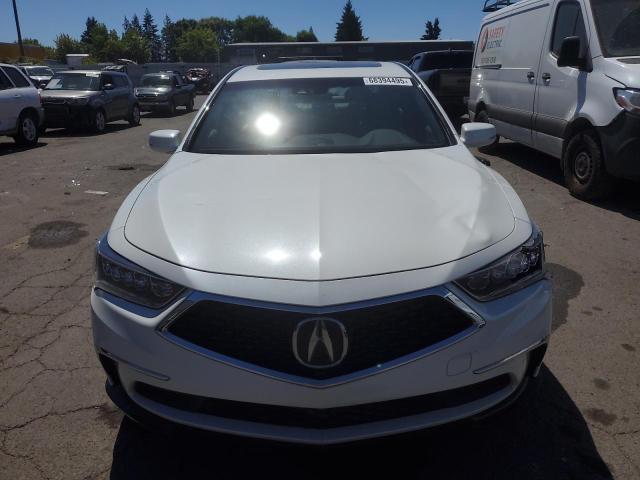 2018 ACURA RLX TECH JH4KC1F51JC000127