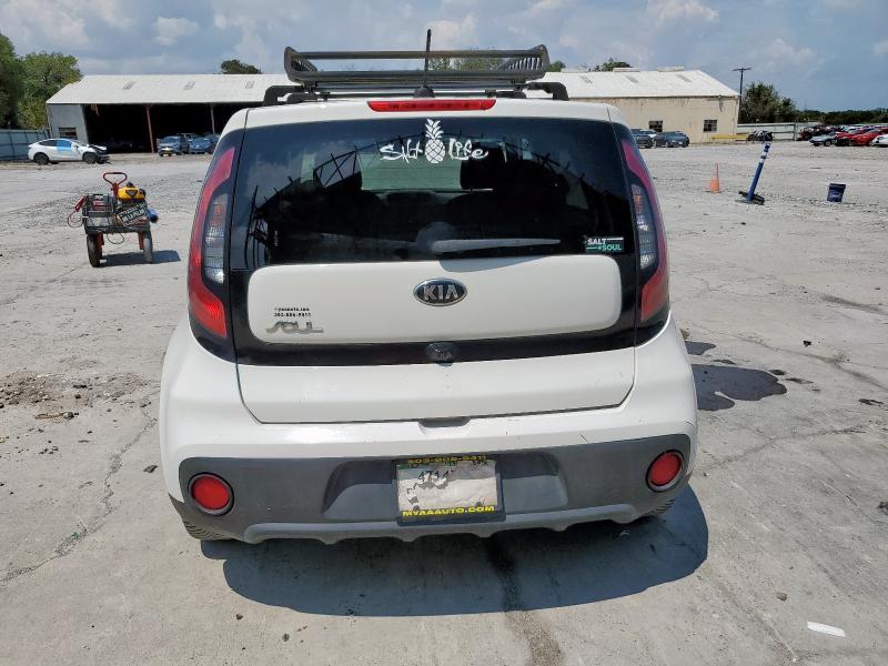 2018 KIA SOUL KNDJN2A28J7559127