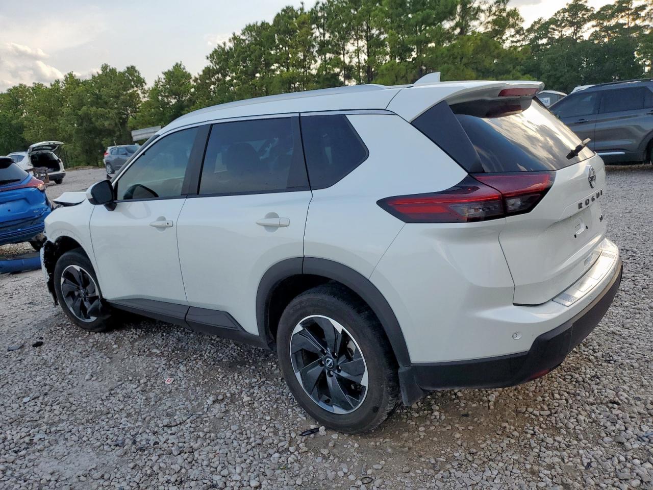 NISSAN ROGUE SV