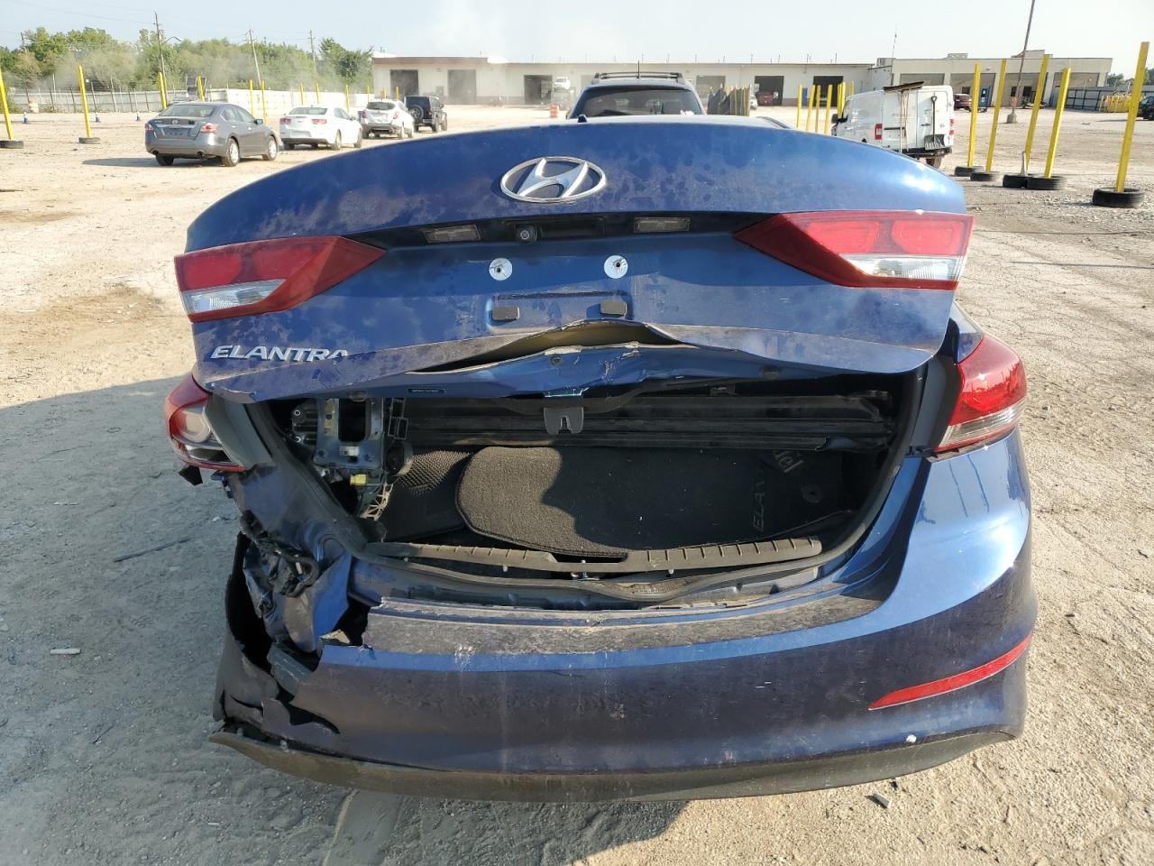 HYUNDAI ELANTRA SEL