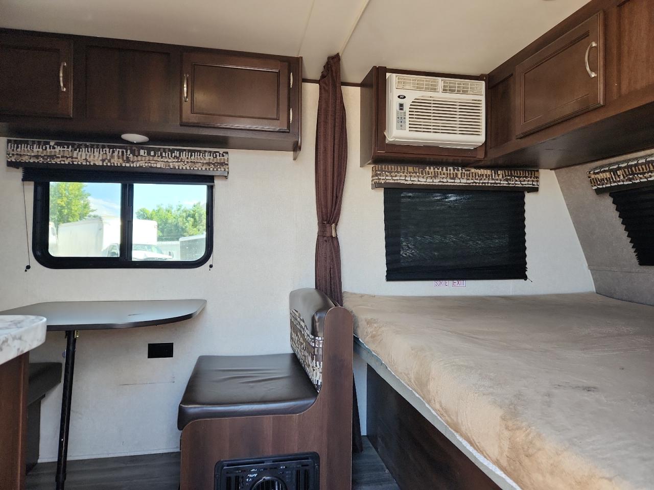 Lot #3234581054 2017 JAY JAY FLIGHT