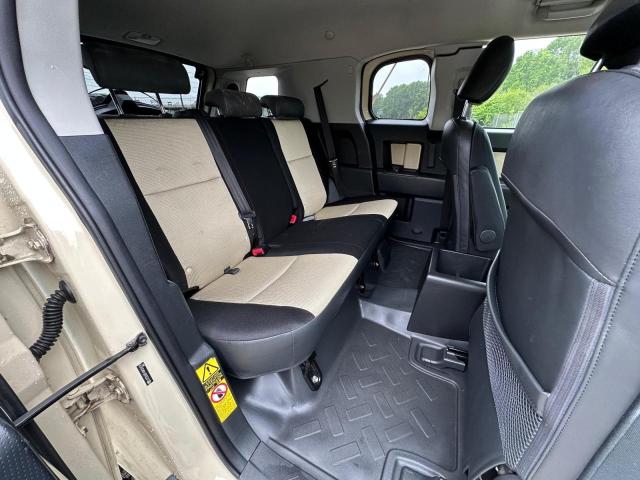 2010 TOYOTA FJ CRUISER - JTEBU4BF4AK094245