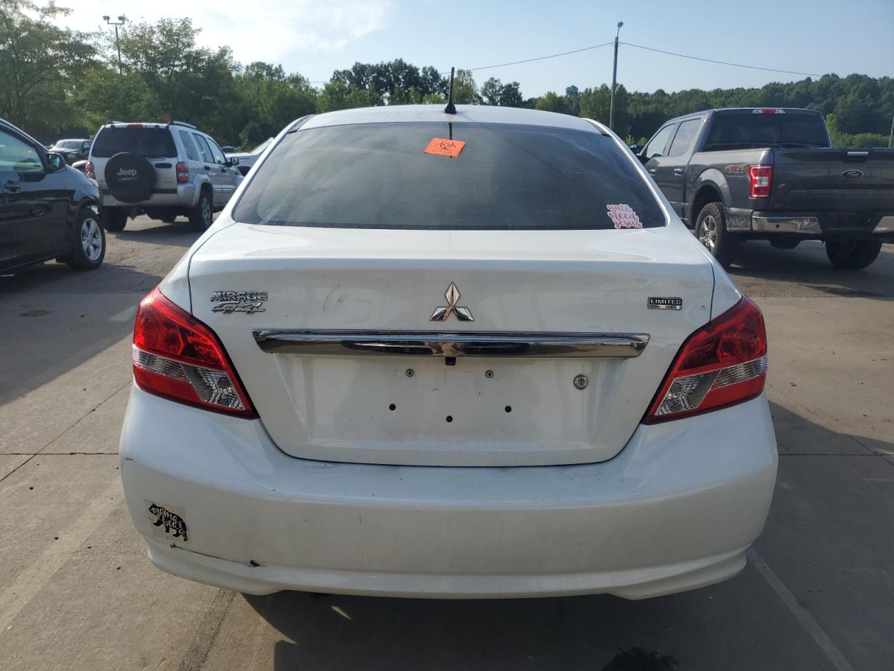 MITSUBISHI MIRAGE G4 SE