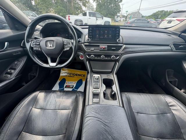 2018 HONDA ACCORD TOU 1HGCV2F97JA019724