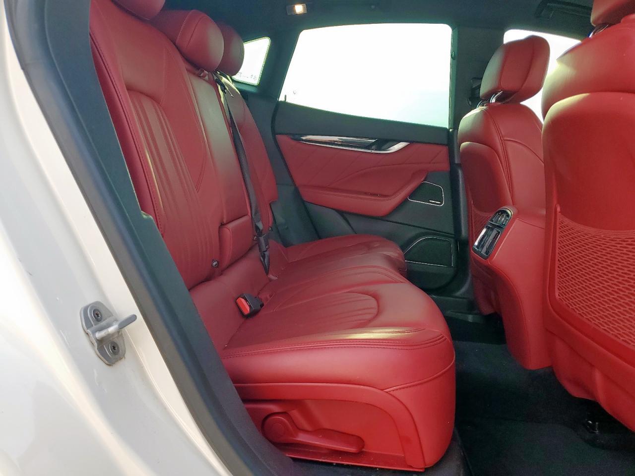 MASERATI LEVANTE MODENA