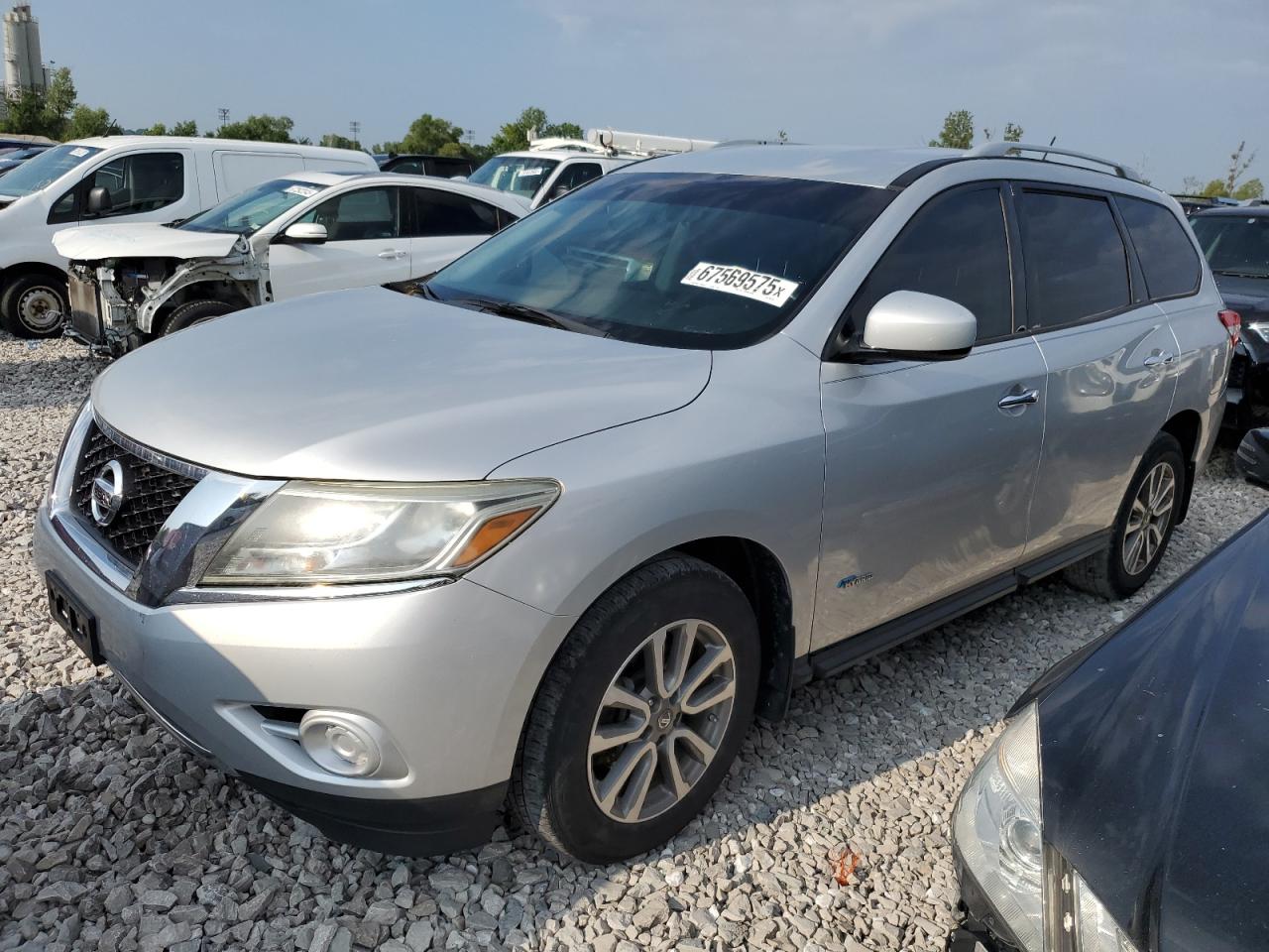 NISSAN PATHFINDER SV HYBRID