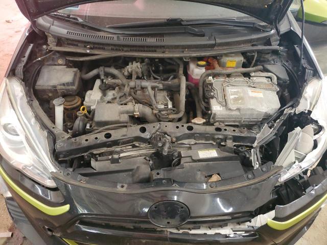 2016 TOYOTA PRIUS C JTDKDTB38G1121899