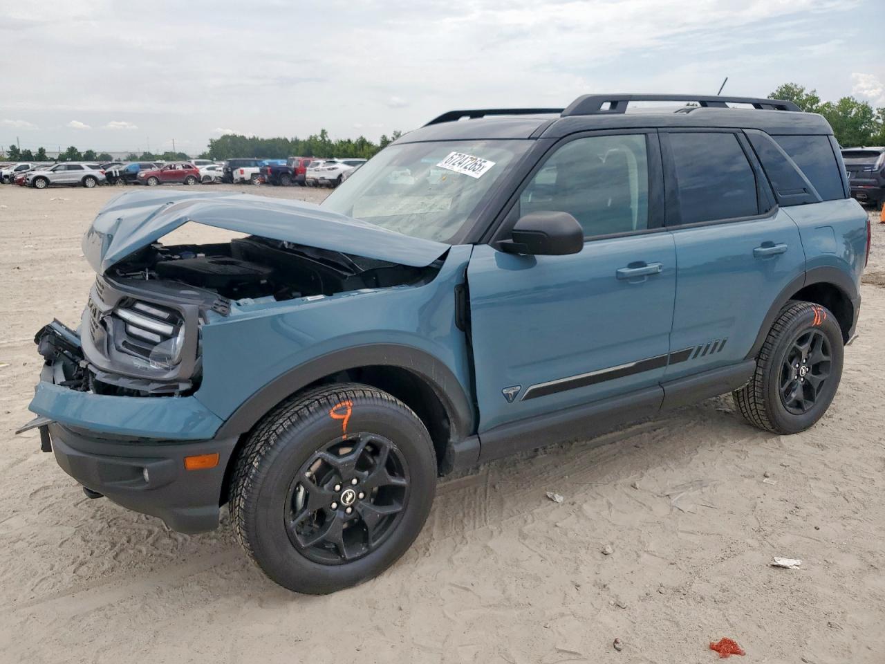  Salvage Ford Bronco