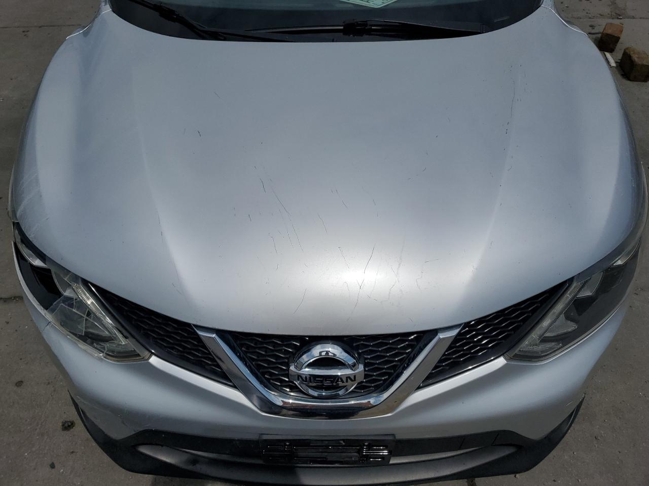 NISSAN ROGUE SPORT S