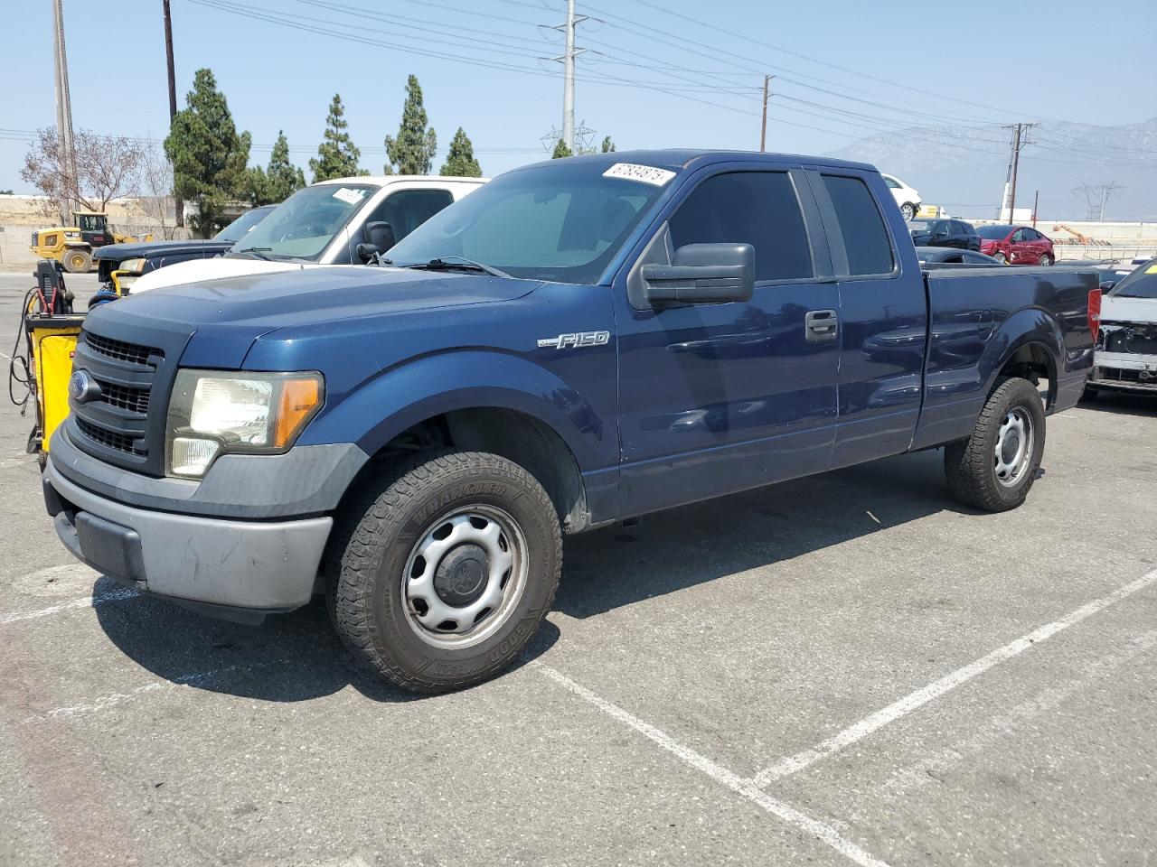 FORD F-150 SUPER CAB
