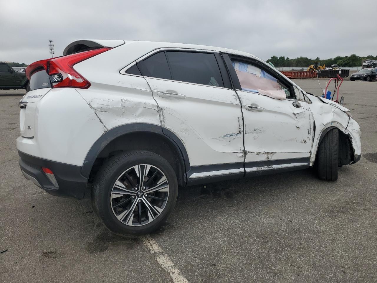 MITSUBISHI ECLIPSE SE