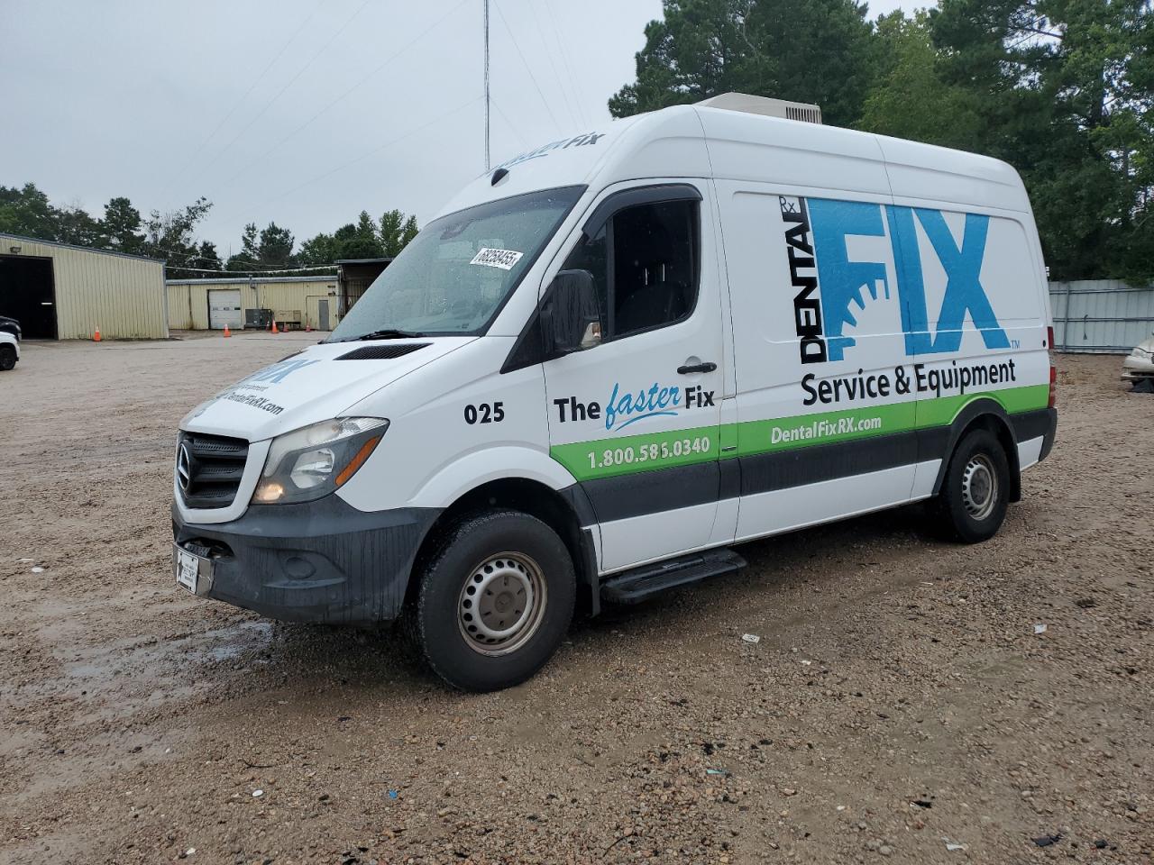 MERCEDES-BENZ SPRINTER 2500