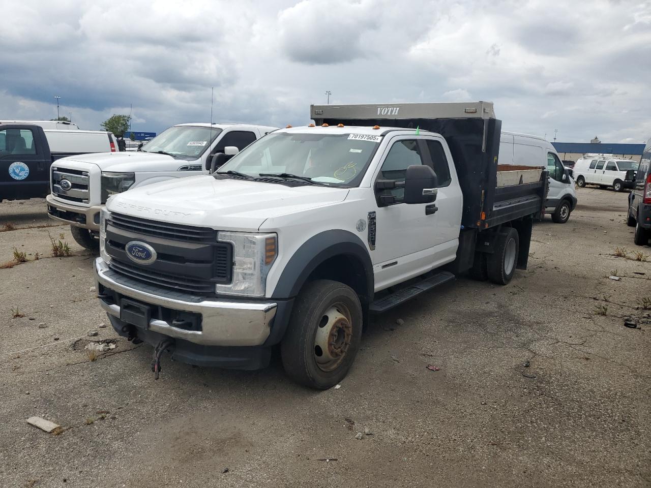 FORD F-550 SUPER DUTY
