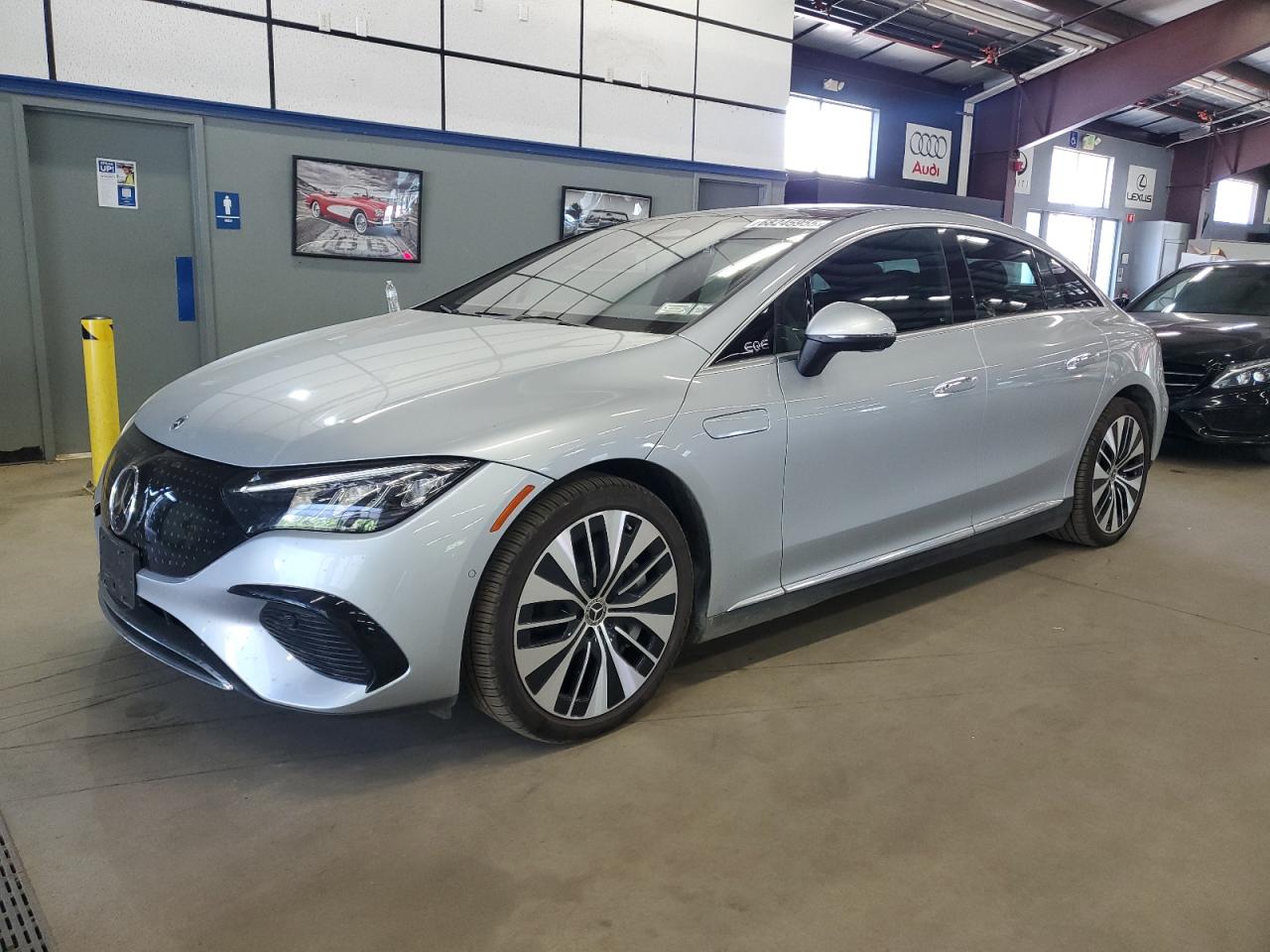 MERCEDES-BENZ EQE 350 4MATIC