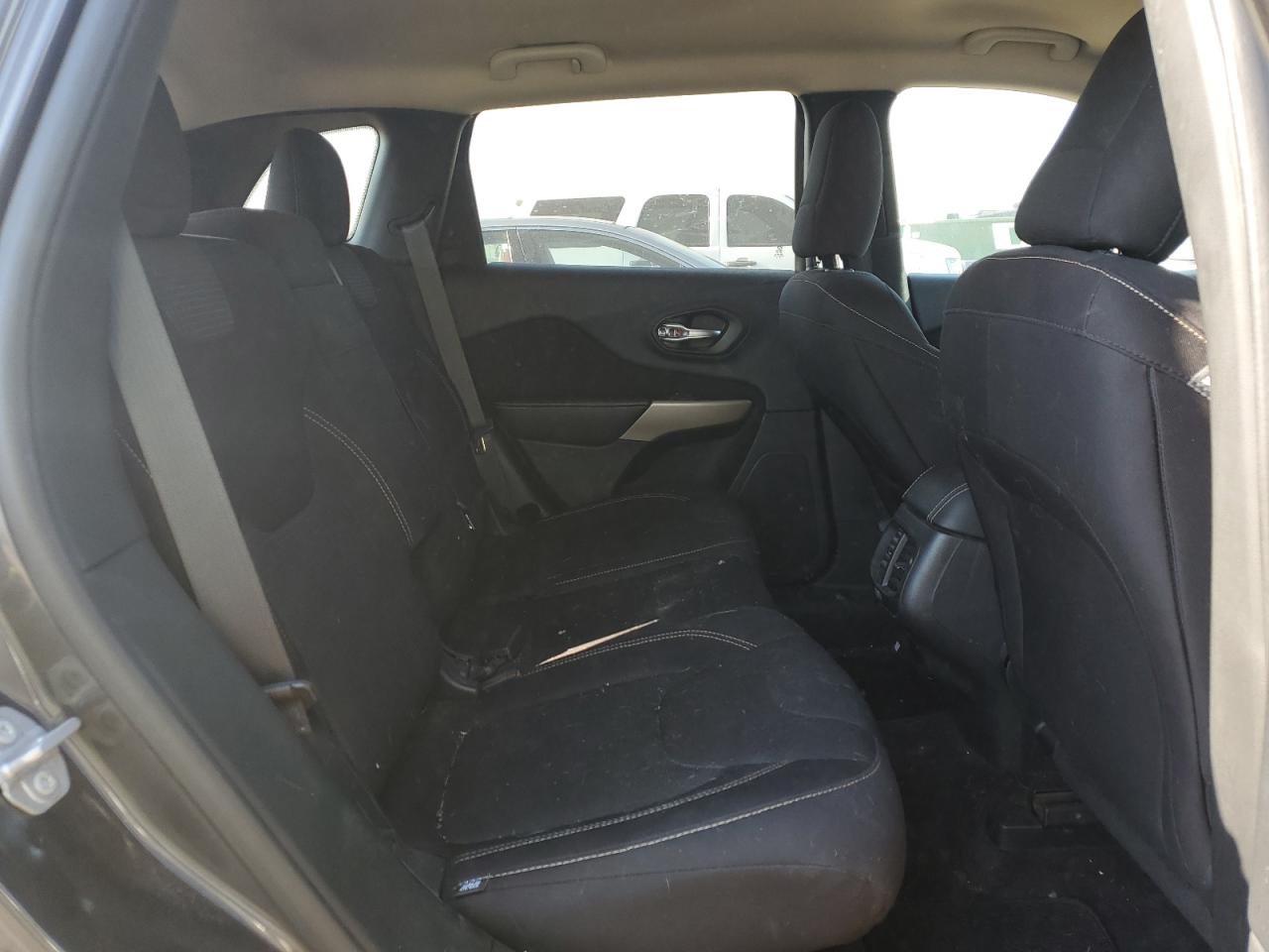 JEEP GRAND CHEROKEE LATITUDE